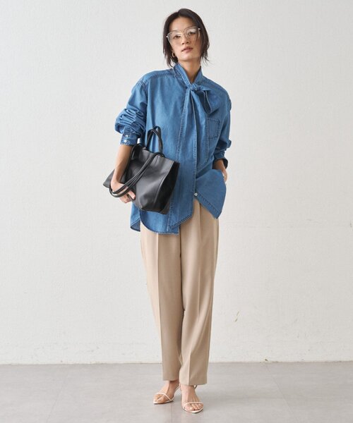 LOUNGEDRESS（ラウンジドレス）の「ライトデニムボウタイブラウス（シャツ/ブラウス・レディース・ブルー/オフホワイト・FREE）」の15枚目の写真