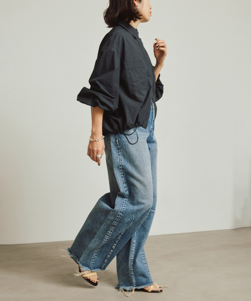 VERMEIL par iena(ヴェルメイユパーイエナ)の「Drawstring シャツ(シャツ/ブラウス・レディース・ホワイト/ネイビー・FREE)」の4枚目の写真