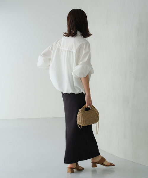 VERMEIL par iena(ヴェルメイユパーイエナ)の「Drawstring シャツ(シャツ/ブラウス・レディース・ホワイト/ネイビー・FREE)」の12枚目の写真