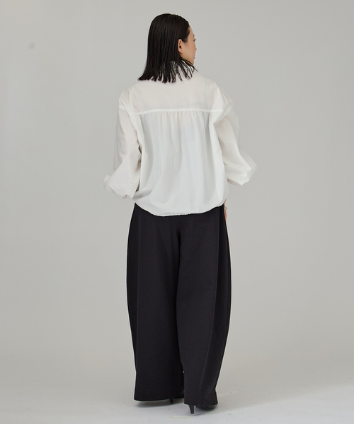 VERMEIL par iena(ヴェルメイユパーイエナ)の「Drawstring シャツ(シャツ/ブラウス・レディース・ホワイト/ネイビー・FREE)」の15枚目の写真