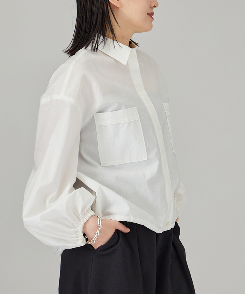 VERMEIL par iena(ヴェルメイユパーイエナ)の「Drawstring シャツ(シャツ/ブラウス・レディース・ホワイト/ネイビー・FREE)」の19枚目の写真