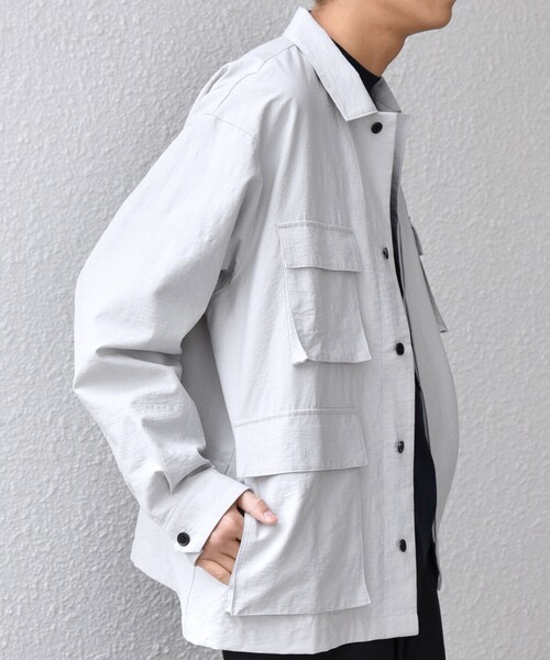 SHIPS any(シップス エニィ)の「SHIPS any: コットン/ナイロン ワッシャー BDU シャツ ジャケット (セットアップ対応)◇(ミリタリージャケット・メンズ・ネイビー/ライトグレー/グレー・MEDIUM/X-LARGE/LARGE)」の8枚目の写真