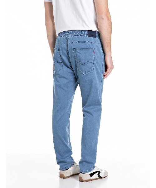 REPLAY（リプレイ）の「リラックステーパードLANNY Touch denim（デニムパンツ・メンズ・ブルー・W34xL30/W32xL30/W30xL30/W28xL30/W33xL30/W31xL30/W36xL30/W29xL30）」の3枚目の写真