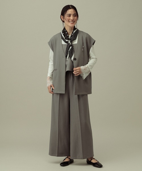 LAKOLE（ラコレ）の「袖レースレイヤード長袖 / 654805（Tシャツ/カットソー・レディース・イエロー/ブラック/オフホワイト・FREE）」の4枚目の写真