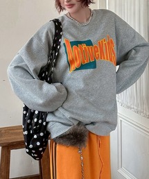 LYEON（リヨン）の「オーバーサイズポップロゴスウェット/裏起毛スウェット（スウェット）」