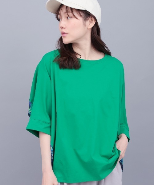 チチカカ(チチカカ)の「バックギャザードルマンプルオーバー(Tシャツ/カットソー・レディース・ベージュ/グリーン/ブラック・FREE)」の3枚目の写真