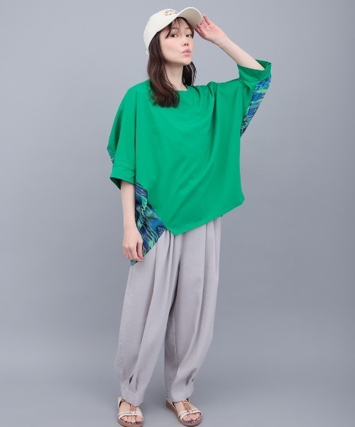 チチカカ(チチカカ)の「バックギャザードルマンプルオーバー(Tシャツ/カットソー・レディース・ベージュ/グリーン/ブラック・FREE)」の8枚目の写真