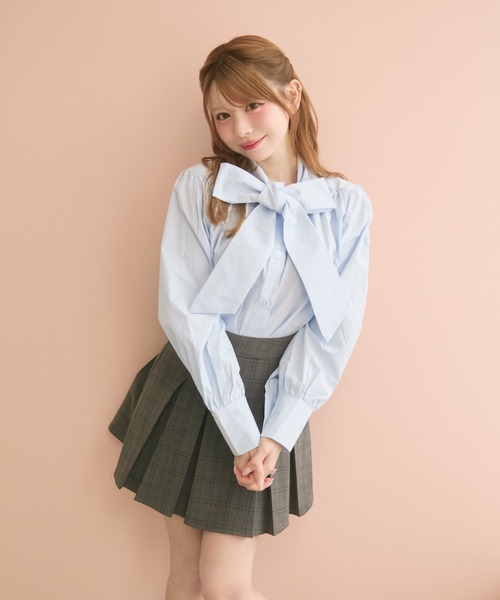 TITTY&CO.(ティティーアンドコー)の「リボンタイブラウス(シャツ/ブラウス・レディース・ブルー/ホワイト・FREE)」の17枚目の写真