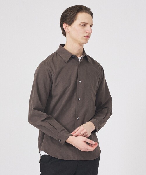 ABAHOUSE GRAY（アバハウスグレイ）の「【リラックスフィット】ピーチサテン レギュラーカラーシャツ（シャツ/ブラウス・メンズ・ブラック/モカ/グレイッシュベージュ/イエロー/グレイッシュブルー・50/48/46）」の3枚目の写真