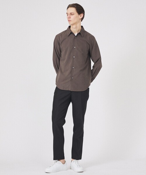 ABAHOUSE GRAY（アバハウスグレイ）の「【リラックスフィット】ピーチサテン レギュラーカラーシャツ（シャツ/ブラウス・メンズ・ブラック/モカ/グレイッシュベージュ/イエロー/グレイッシュブルー・50/48/46）」の10枚目の写真