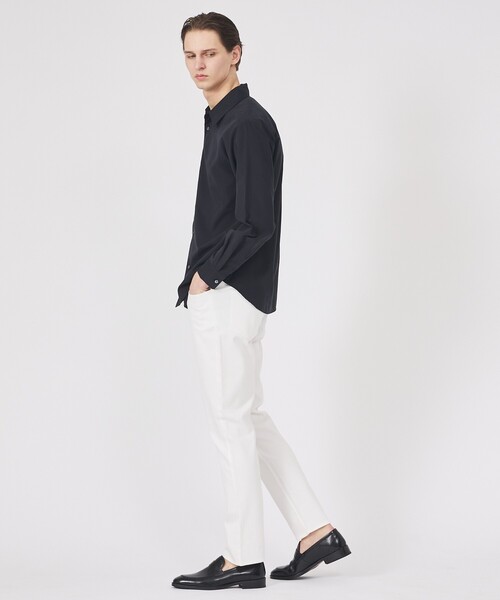 ABAHOUSE GRAY（アバハウスグレイ）の「【リラックスフィット】ピーチサテン レギュラーカラーシャツ（シャツ/ブラウス・メンズ・ブラック/モカ/グレイッシュベージュ/イエロー/グレイッシュブルー・50/48/46）」の9枚目の写真