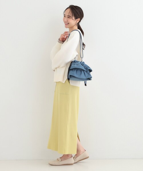 SHOO・LA・RUE(シューラルー)の「デニム巾着ショルダーバッグ(ショルダーバッグ・レディース・サックスブルー/ブルー系その他・00)」の12枚目の写真