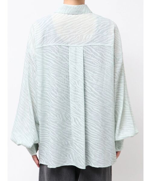 MURUA(ムルーア)の「【選べる着丈】マットシアーシャツ 夏服(シャツ/ブラウス・レディース・その他/ブラック/ホワイト/その他2/ブルー・2/1)」の16枚目の写真