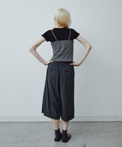 ANF.MUU(アンフムー)の「フロントツイストキャミ/ビスチェ(キャミソール・レディース・グレー/ブラック/アイボリー・FREE)」の16枚目の写真