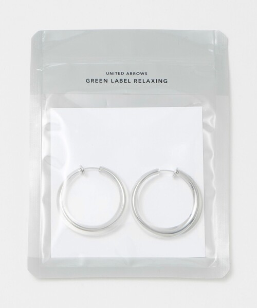 green label relaxing(グリーンレーベルリラクシング)の「フープ イヤリング(イヤリング・レディース・シルバー/ダークグリーン/ダークブラウン・FREE)」の7枚目の写真