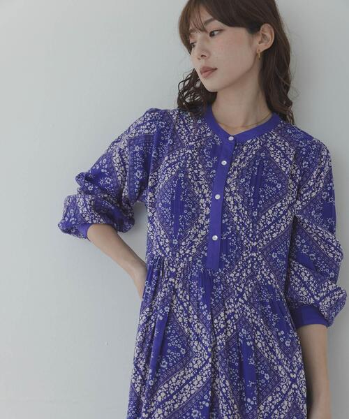 URBAN RESEARCH Sonny Label（アーバンリサーチサニーレーベル）の「パネル柄プリントワンピース（ワンピース・レディース・ブルー/ブラック・FREE）」の11枚目の写真