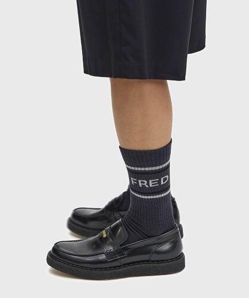 FRED PERRY(フレッドペリー)の「Fred Perry Branded Tennis Socks/フレッドペリーロゴテニスソックス(ソックス/靴下・メンズ・グレー/ベージュ・4-6/6-8)」の7枚目の写真