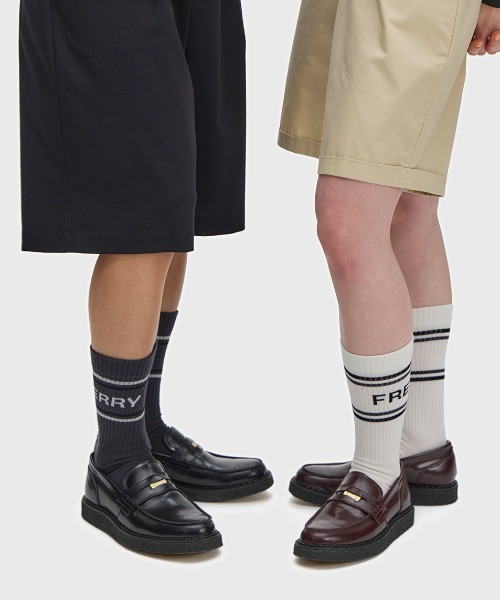 FRED PERRY(フレッドペリー)の「Fred Perry Branded Tennis Socks/フレッドペリーロゴテニスソックス(ソックス/靴下・メンズ・グレー/ベージュ・4-6/6-8)」の8枚目の写真