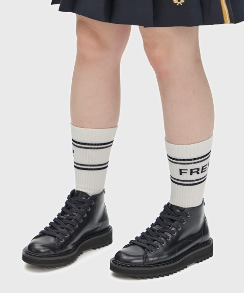 FRED PERRY(フレッドペリー)の「Fred Perry Branded Tennis Socks/フレッドペリーロゴテニスソックス(ソックス/靴下・メンズ・グレー/ベージュ・4-6/6-8)」の11枚目の写真