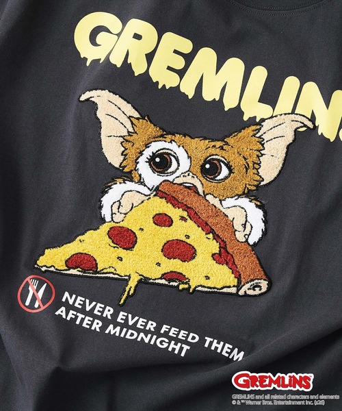 LB/S (エルビーエス)の「【Gremlins/グレムリン】【コットン100%のしっかりした生地】オリジナルデザインTシャツ 半袖 刺繍 ギズモ キャラクター ドロップショルダー アメカジ スケーター ストリート ユニセックス(Tシャツ/カットソー・メンズ・ホワイト系その他2/ブラック系その他/ブルー系その他2/ベージュ系その他・X-LARGE/LARGE/MEDIUM/SMALL)」の20枚目の写真