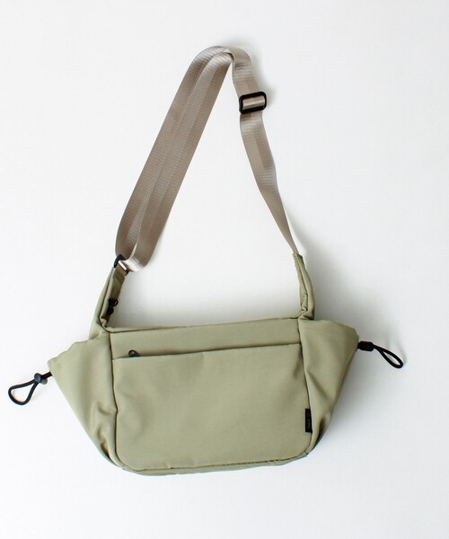 SML(エスエムエル)の「【SML/エスエムエル】SIDE POCKET SHOULDER BAG(ショルダーバッグ・メンズ・ブラック/オリーブ・FREE)」の4枚目の写真