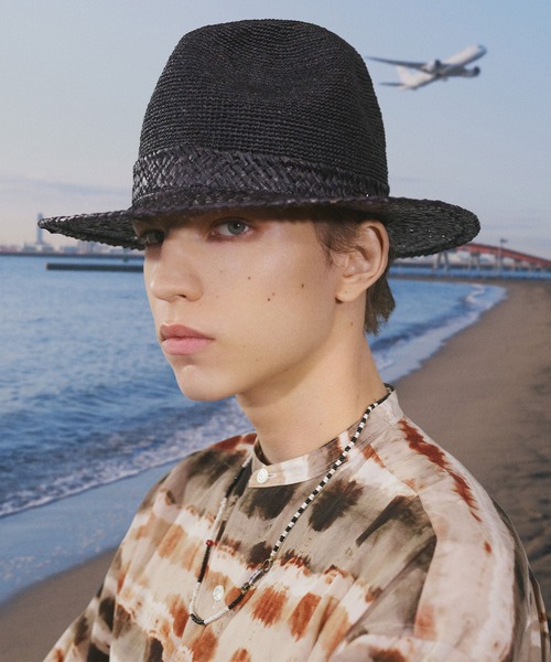 CA4LA(カシラ)の「RAFFIA MT CHOP(ハット・メンズ・ブラック/ナチュラル・ONESIZE)」の1枚目の写真