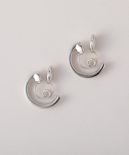 CALIN STANDARD(カリンスタンダード)の「◆金属アレルギー対応◆◆made in japan◆【痛くない】【落ちにくい】【ストレスフリーな着け心地】スターダスト グランループフィットイヤリング(イヤリング・レディース・シルバー/ゴールド・FREE)」の10枚目の写真