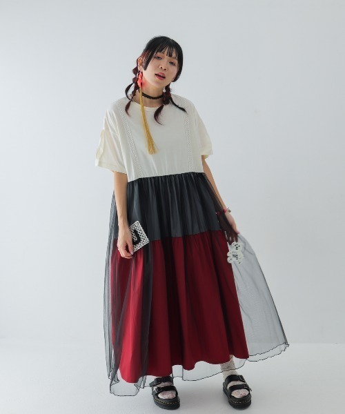unica(ユニカ)の「アップリケカラフルティアードワンピース laides(ワンピース・レディース・オフホワイト・F)」の1枚目の写真