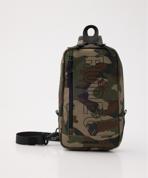 RODEO CROWNS WIDE BOWL（ロデオクラウンズワイドボウル）の「ロゴワンショルダーバッグ（ショルダーバッグ・メンズ・ブラック/カモフラージュ・FREE）」の8枚目の写真