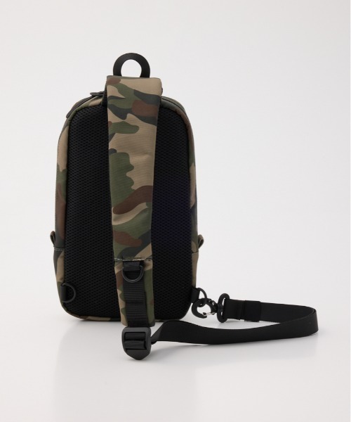 RODEO CROWNS WIDE BOWL（ロデオクラウンズワイドボウル）の「ロゴワンショルダーバッグ（ショルダーバッグ・メンズ・ブラック/カモフラージュ・FREE）」の11枚目の写真