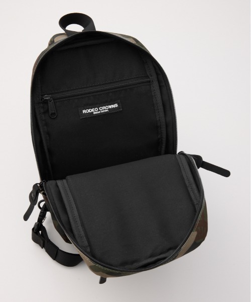 RODEO CROWNS WIDE BOWL（ロデオクラウンズワイドボウル）の「ロゴワンショルダーバッグ（ショルダーバッグ・メンズ・ブラック/カモフラージュ・FREE）」の17枚目の写真