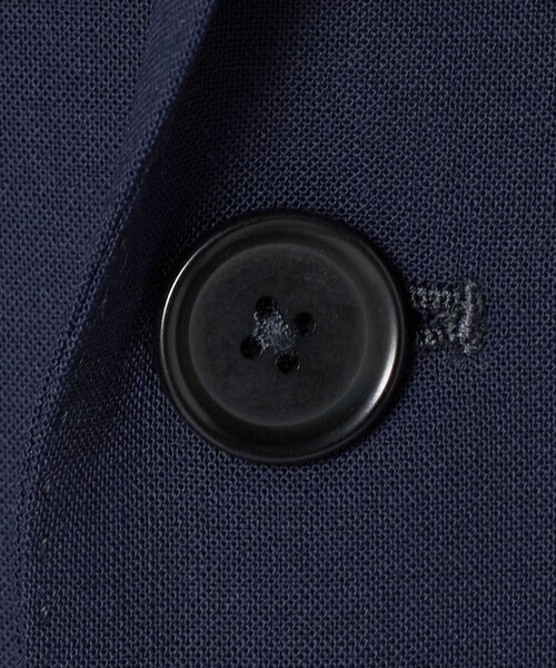 UNITED ARROWS(ユナイテッドアローズ)の「トロピカル シングル 3ボタン テーラードジャケット COMFORT EASY‐MODEL 2WAYストレッチ 撥水(テーラードジャケット・メンズ・グレー系/ネイビー・50/48/46)」の17枚目の写真