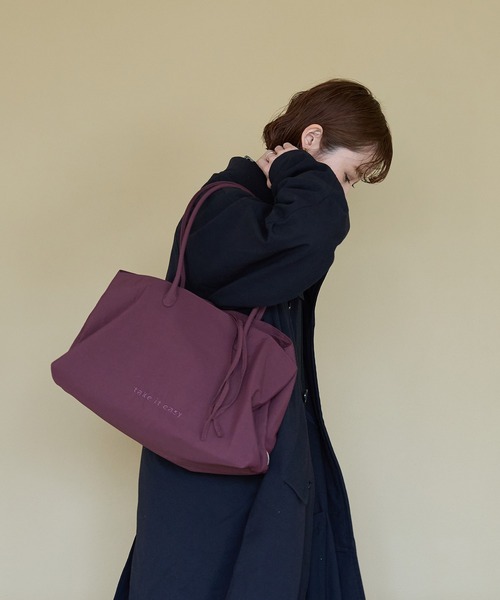 murir(ミュリール)の「刺繍入り ナイロンビッグトート(トートバッグ・レディース・ワイン/グレー・FREE)」の20枚目の写真