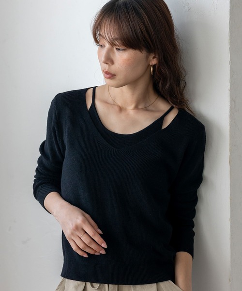 VitaFelice(ヴィータフェリーチェ)の「キャミレイヤード風ニットトップス シアーニット 重ね着風(ニット/セーター・レディース・ブラウン/ベージュ/チャコール/ブラック/アイボリー・FREE)」の13枚目の写真