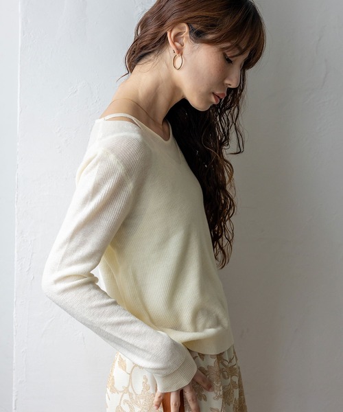 VitaFelice(ヴィータフェリーチェ)の「キャミレイヤード風ニットトップス シアーニット 重ね着風(ニット/セーター・レディース・ブラウン/ベージュ/チャコール/ブラック/アイボリー・FREE)」の20枚目の写真