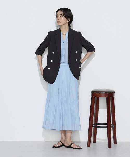 K.T KIYOKO TAKASE(キヨコタカセ)の「リネン/トリアセテートストレッチ ダブルブレストジャケット(テーラードジャケット・レディース・ブラウン/キナリ/チャコール・7号/9号/11号)」の4枚目の写真