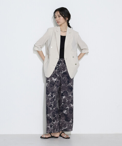 K.T KIYOKO TAKASE(キヨコタカセ)の「リネン/トリアセテートストレッチ ダブルブレストジャケット(テーラードジャケット・レディース・ブラウン/キナリ/チャコール・7号/9号/11号)」の17枚目の写真