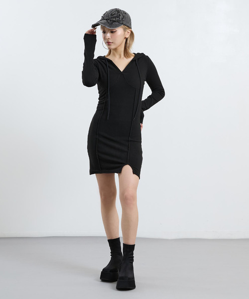 ANAP(アナップ)の「フード付 もちぴたワンピース(ワンピース・レディース・ブラック/ベージュ/グレー・F)」の22枚目の写真