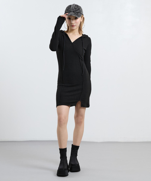 ANAP(アナップ)の「フード付 もちぴたワンピース(ワンピース・レディース・ブラック/ベージュ/グレー・F)」の18枚目の写真