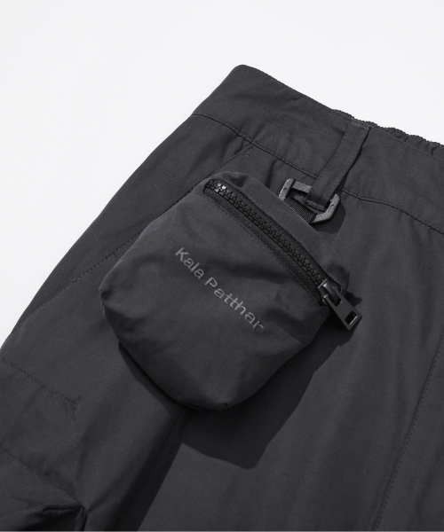KALAPATTHAR(カラパタール)の「MINI BAG DOUBLE POCKET WIDE PANTS - CHARCOAL(その他パンツ・メンズ・その他・LARGE/MEDIUM)」の10枚目の写真