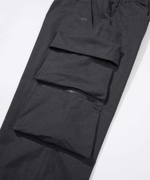 KALAPATTHAR(カラパタール)の「MINI BAG DOUBLE POCKET WIDE PANTS - CHARCOAL(その他パンツ・メンズ・その他・LARGE/MEDIUM)」の3枚目の写真