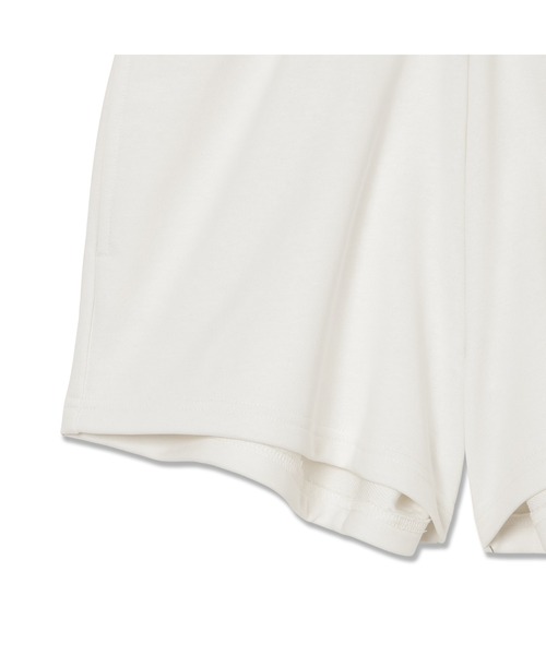 Guess(ゲス)の「SILVY Shorts ショートパンツ(その他パンツ・レディース・ブラック/ホワイト・X-SMALL/SMALL/MEDIUM)」の6枚目の写真
