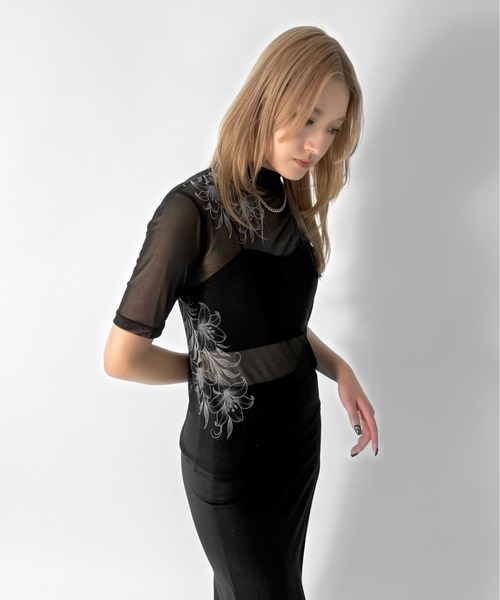 jiasecond.(ジアセカンド)の「【jiasecond.】タトゥーシアー半袖トップス / トップス 半袖 シアー フラワー ブラック ベージュ ZOZOTOWN限定(その他トップス・レディース・ベージュ/ブラック・FREE)」の17枚目の写真