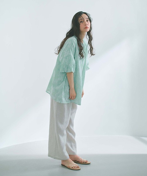 studio CLIP(スタディオクリップ)の「ダブルフロントストライプジャガードブラウス(シャツ/ブラウス・レディース・ブルー/ライトグリーン/ベージュ・FREE)」の7枚目の写真