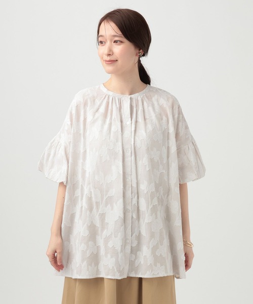 studio CLIP(スタディオクリップ)の「ダブルフロントストライプジャガードブラウス(シャツ/ブラウス・レディース・ブルー/ライトグリーン/ベージュ・FREE)」の11枚目の写真