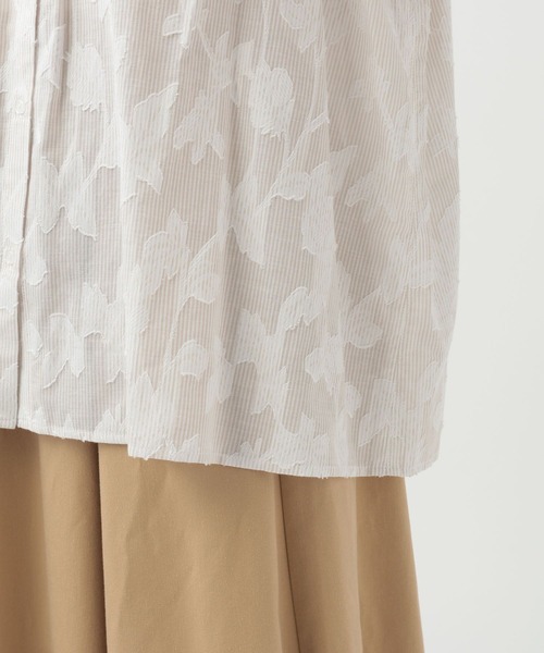 studio CLIP(スタディオクリップ)の「ダブルフロントストライプジャガードブラウス(シャツ/ブラウス・レディース・ブルー/ライトグリーン/ベージュ・FREE)」の16枚目の写真