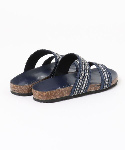ITALIAN SHOEMAKERS(イタリアンシューメーカー)の「【ITALIAN SHOEMAKERS】ラインストーンダブルベルトフラットサンダル(962304)(サンダル・レディース・ホワイト/ネイビー/ライトベージュ・35/39/38/37/36)」の4枚目の写真