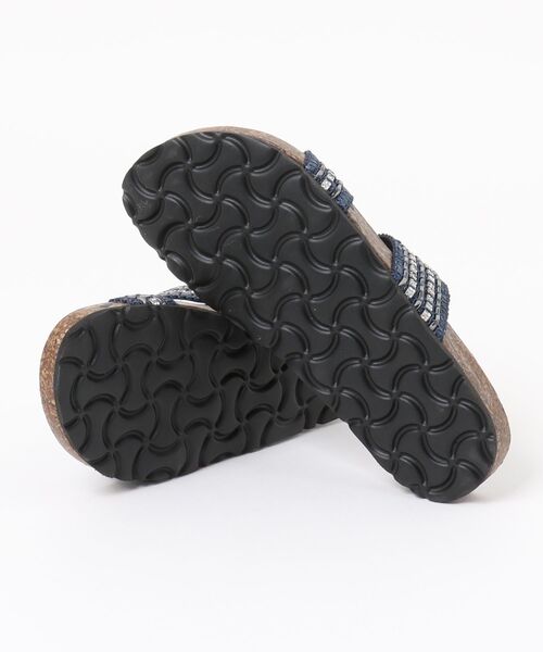 ITALIAN SHOEMAKERS(イタリアンシューメーカー)の「【ITALIAN SHOEMAKERS】ラインストーンダブルベルトフラットサンダル(962304)(サンダル・レディース・ホワイト/ネイビー/ライトベージュ・35/39/38/37/36)」の5枚目の写真