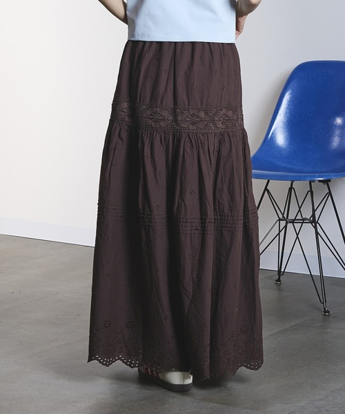 ROSE BUD（ローズバッド）の「EMBROIDERY LACE LONG SKIRT（スカート・レディース・ホワイト/ブラウン・ONE SIZE）」の7枚目の写真
