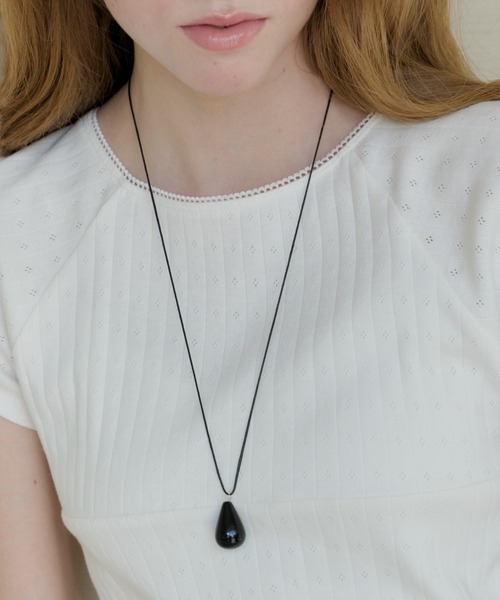 GIUNON(ジウノン)の「black drop cord necklace / ブラックドロップコードネックレス(ネックレス・レディース・ブラック・FREE)」の1枚目の写真